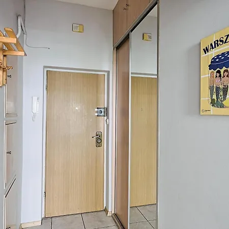 Urban Nest - Marszalkowska 140 * Varsó